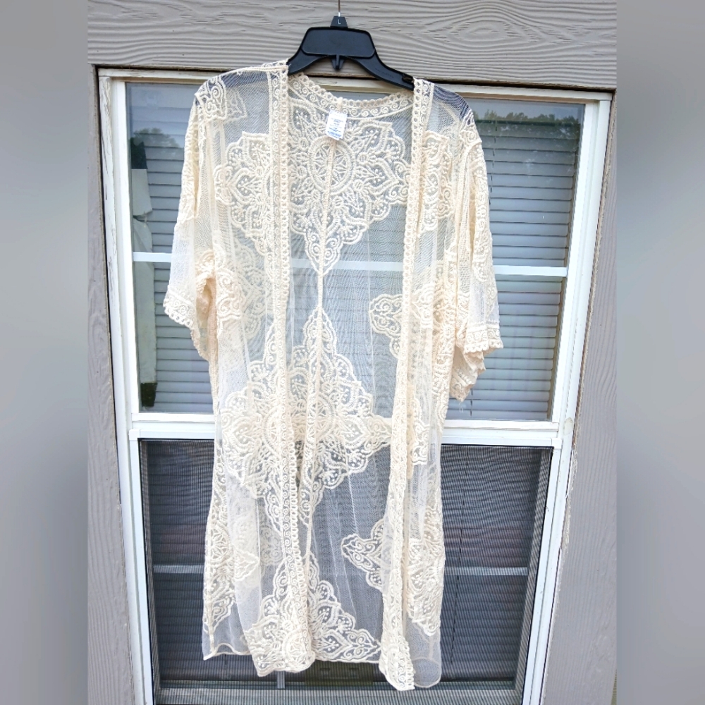 Beautiful lace kimono